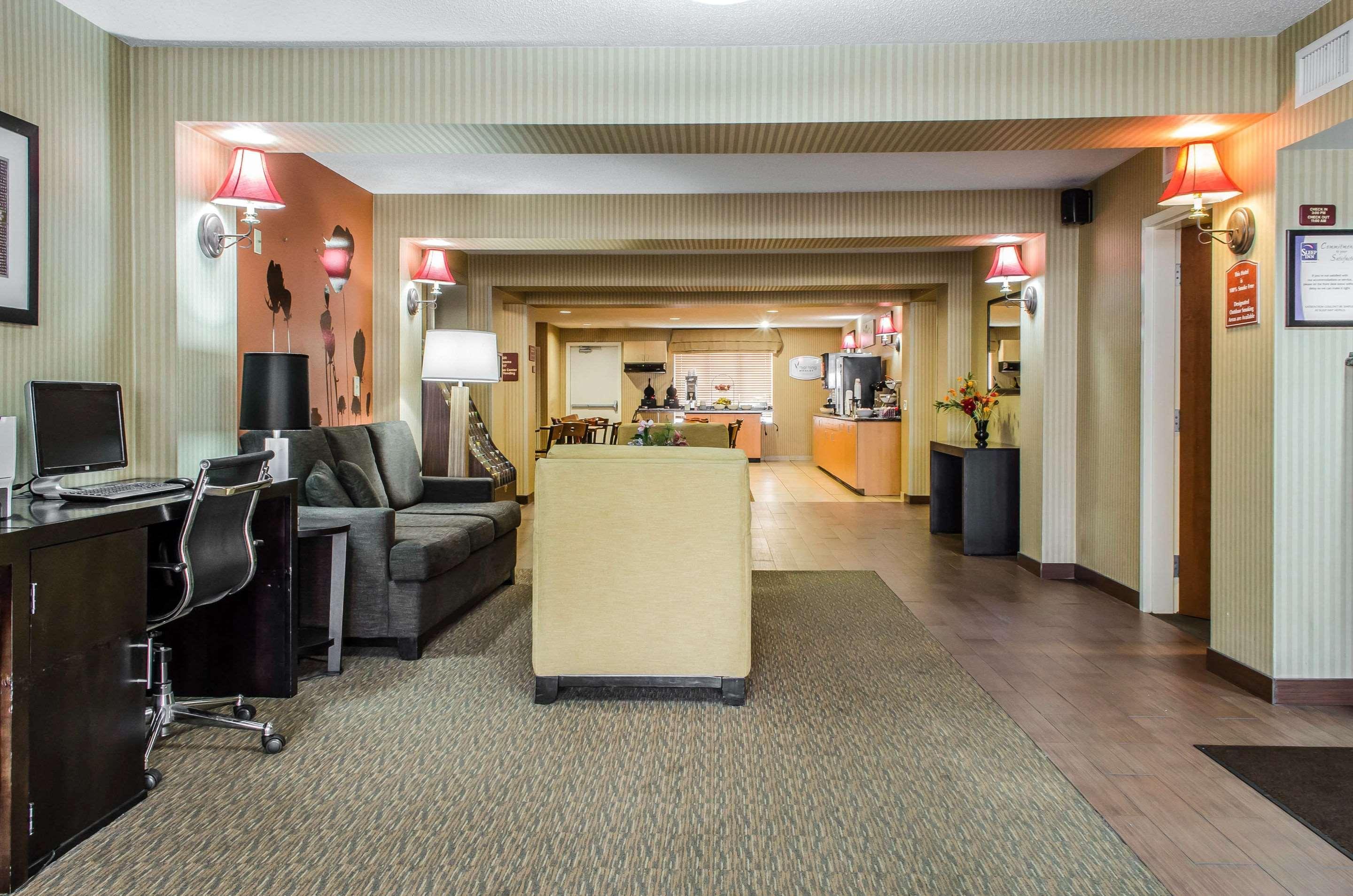 Sleep Inn & Suites Ronks Exterior photo