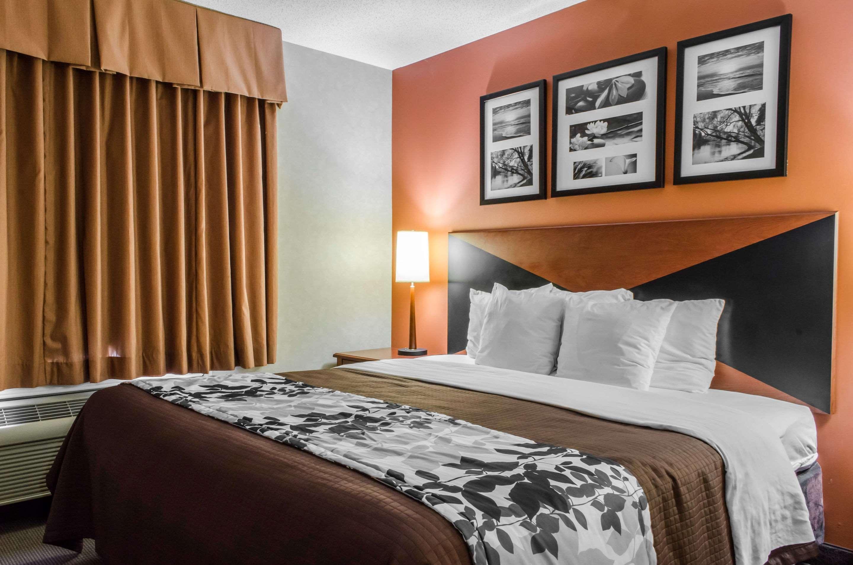 Sleep Inn & Suites Ronks Exterior photo